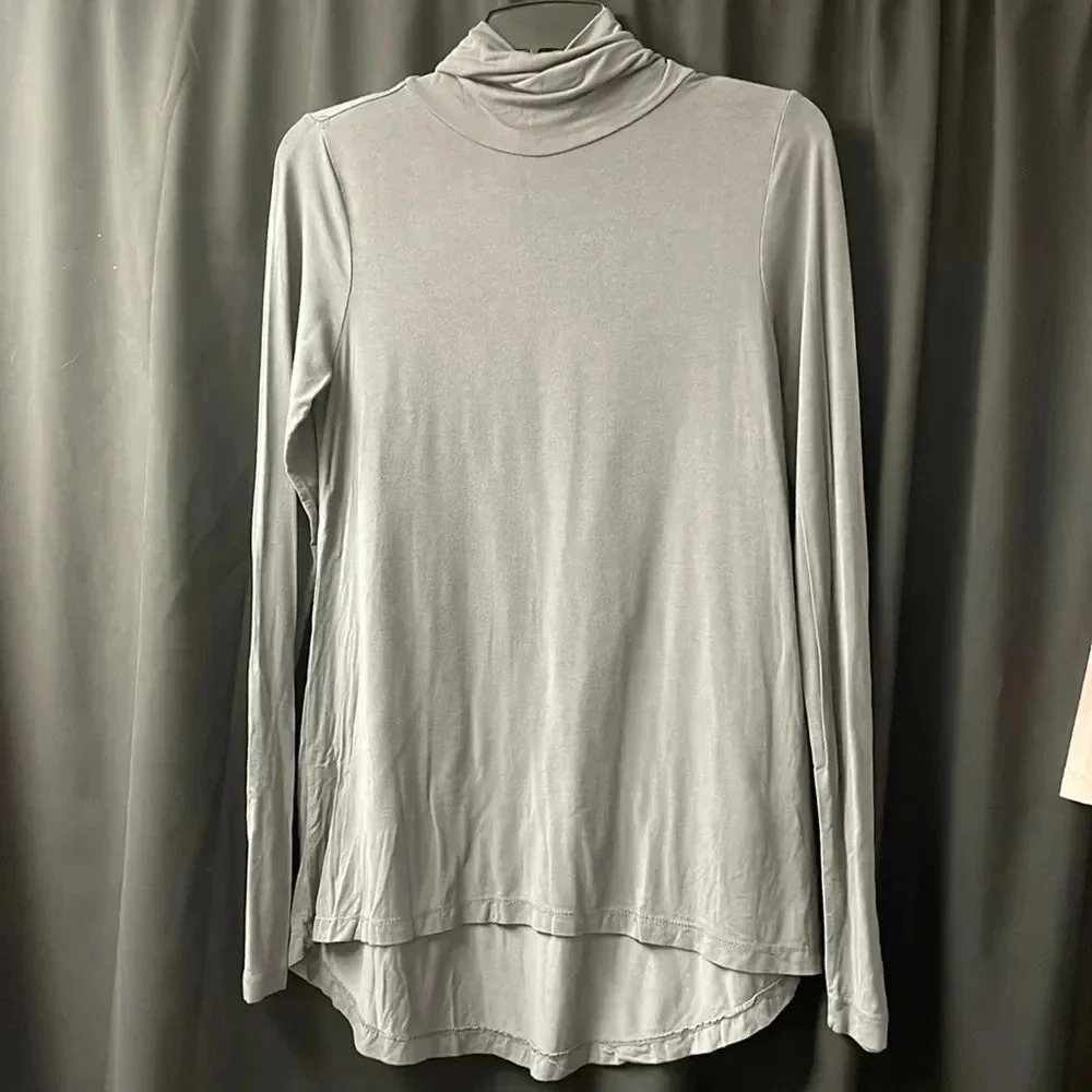 Gray Turtle Neck S